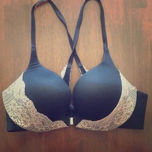 Victoria’s Secret 34C Bra